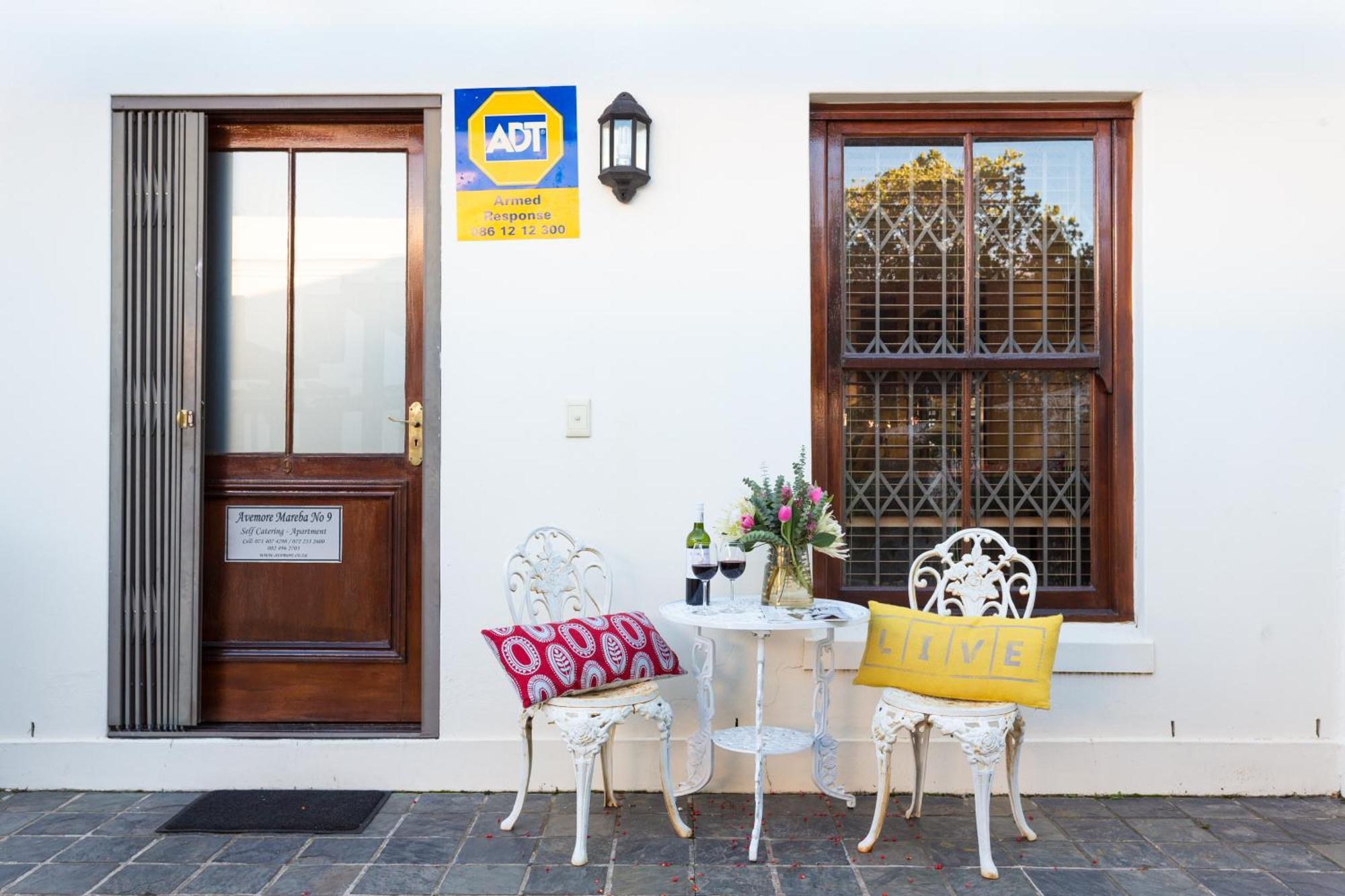 99 m2, 2 yatak odalı, 2 banyolu , Stellenbosch Central bölgesinde Dış mekan fotoğraf